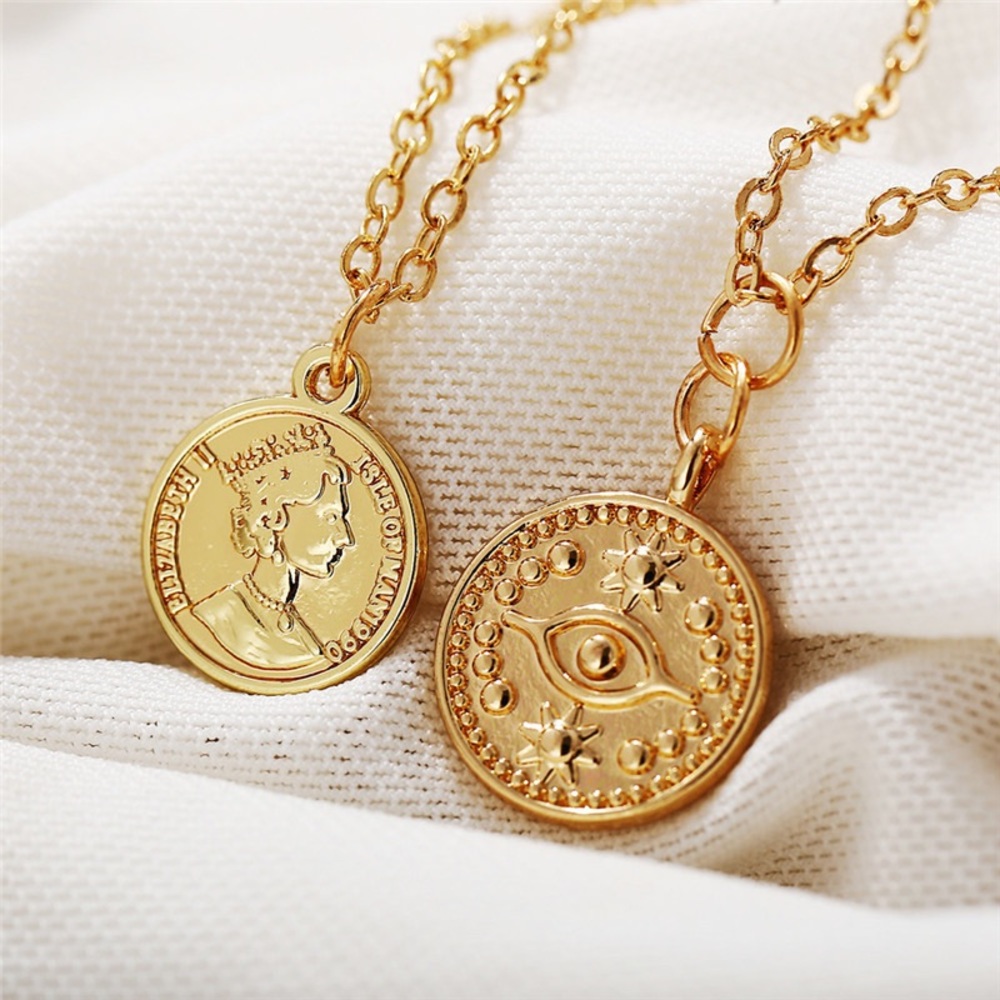 Gold plated chain necklace - Picture 2 of 5